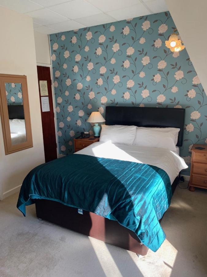 The Chetwynde Hotel Barrow-in-Furness ภายนอก รูปภาพ