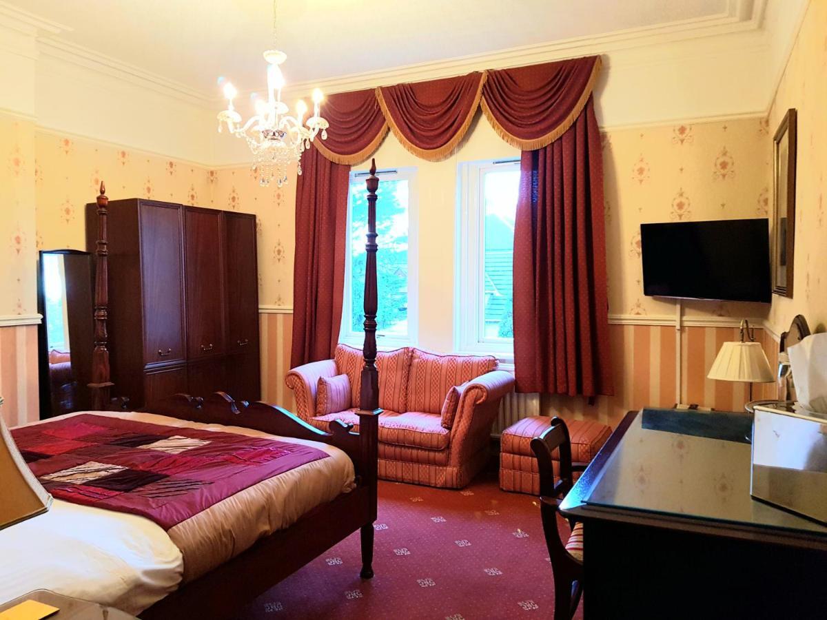 The Chetwynde Hotel Barrow-in-Furness ภายนอก รูปภาพ